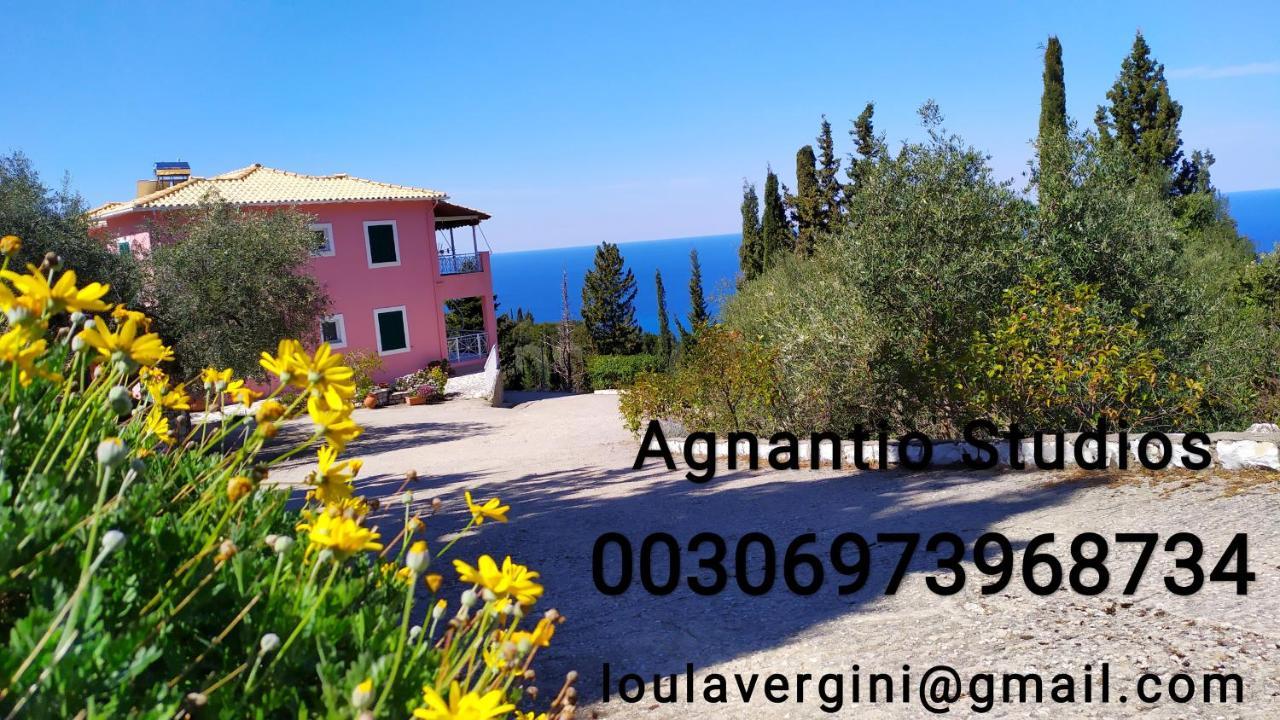 Agnantio Apartment อาโยส นิกีตัส ภายนอก รูปภาพ